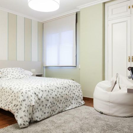 Zafiro Suites Santiago de Compostela Luaran gambar